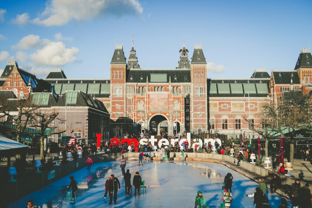 The Netherlands guide for young professionals