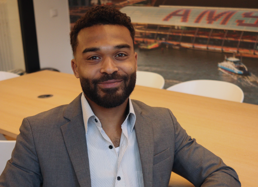 EVEN VOORSTELLEN: Ezra Breeveld